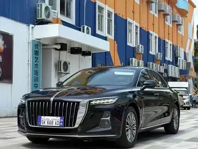 2022 Hongqi H5