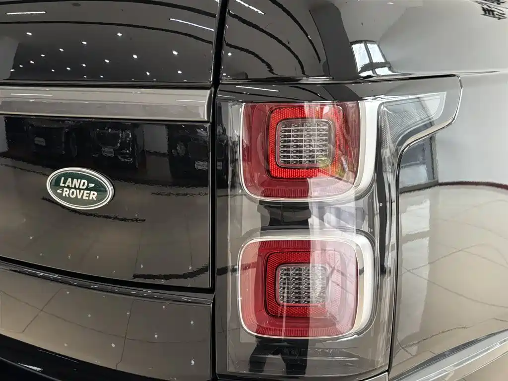 Land Rover Range Rover — миниатюра 10