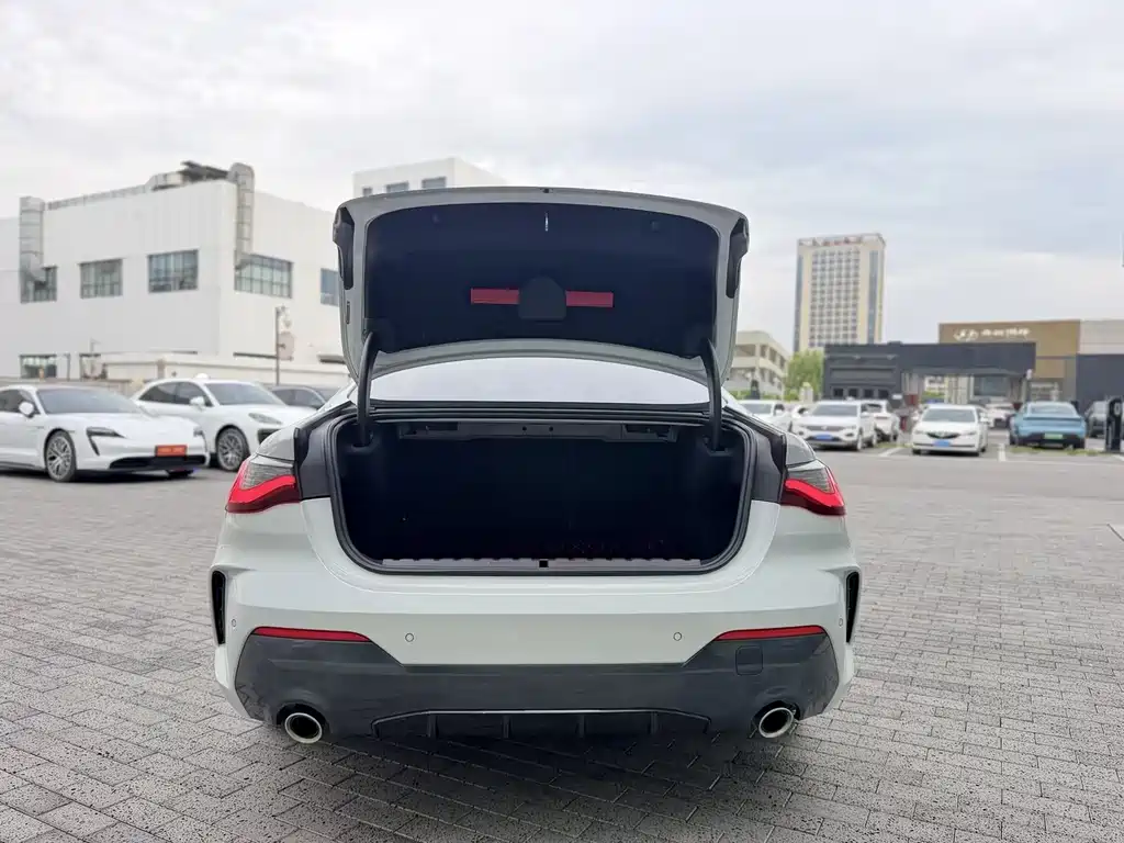 BMW 4 Series 4 2022 425i M Sport