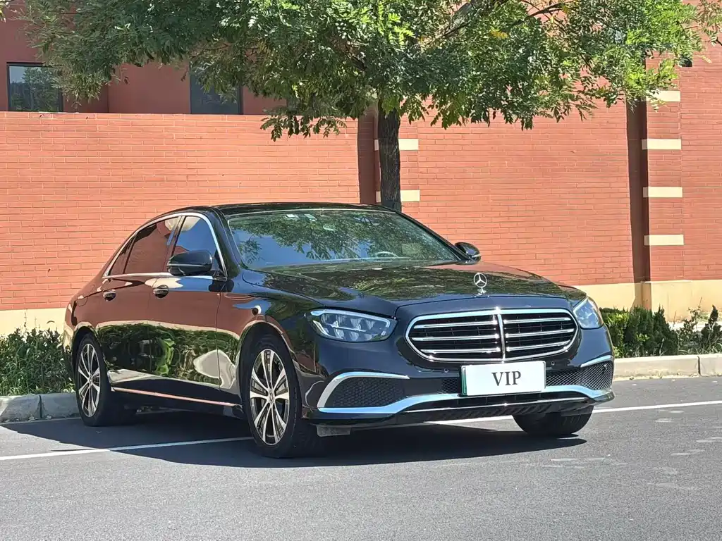 Mercedes-Benz E-Class E 2022 E 350 e L