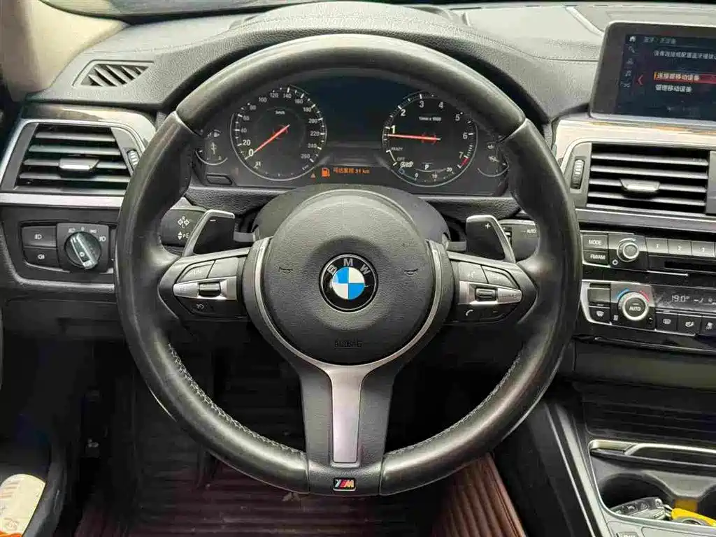 BMW 3 Series — миниатюра 6