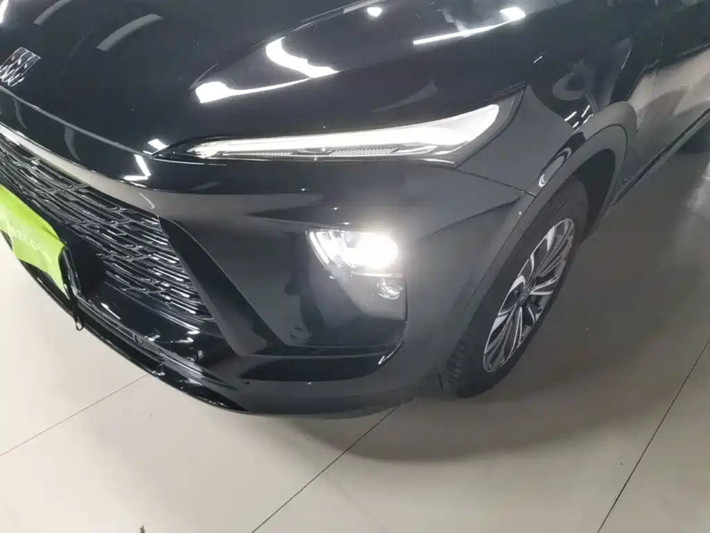 Buick Envision Plus — миниатюра 24