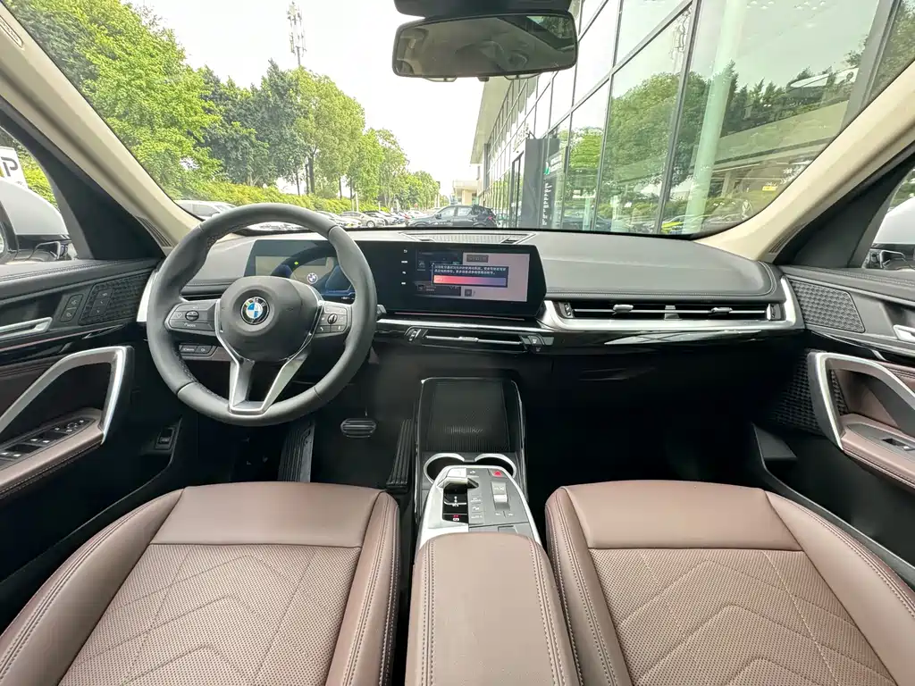 BMW X1 2024 sDrive20Li X