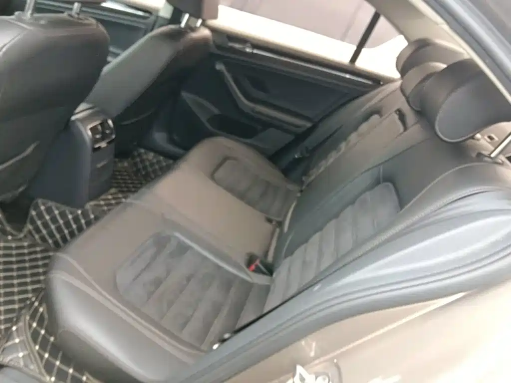 Volkswagen Sagitar — миниатюра 17