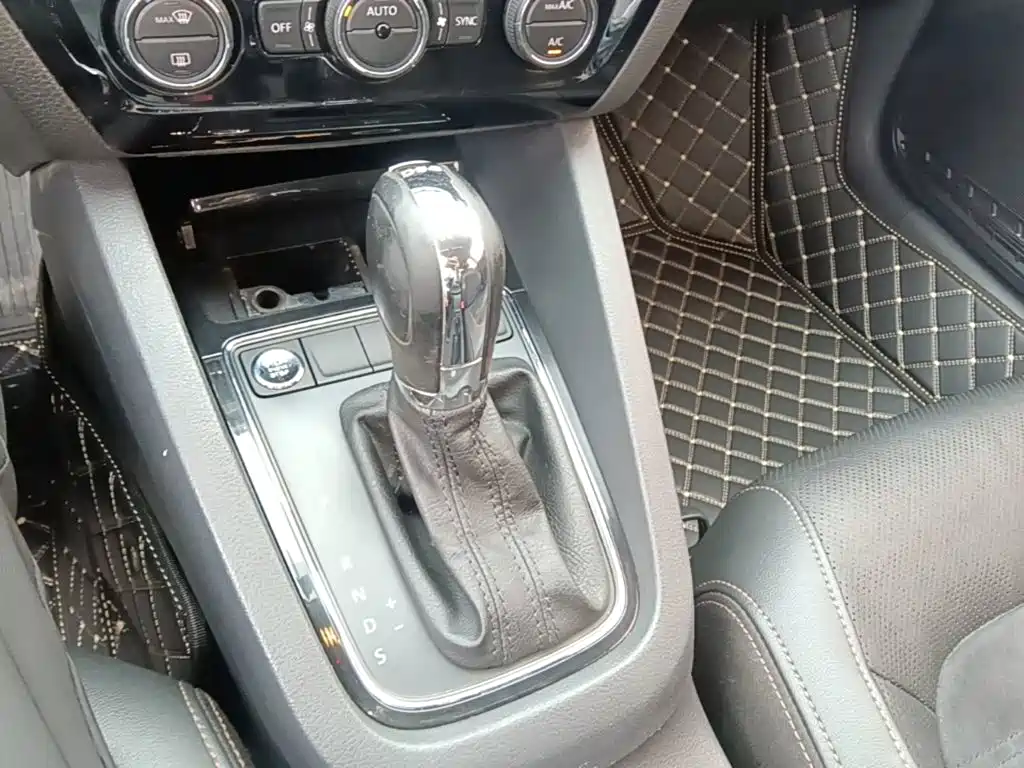 Volkswagen Sagitar — миниатюра 14