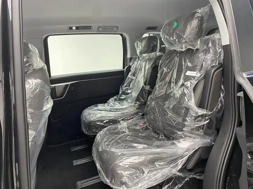 SAIC MAXUS EVERYONE 7