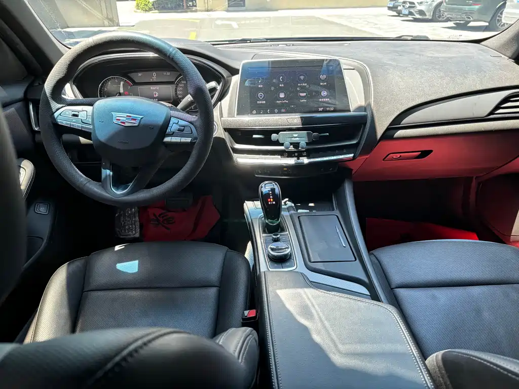 Cadillac CT5 2022 28T