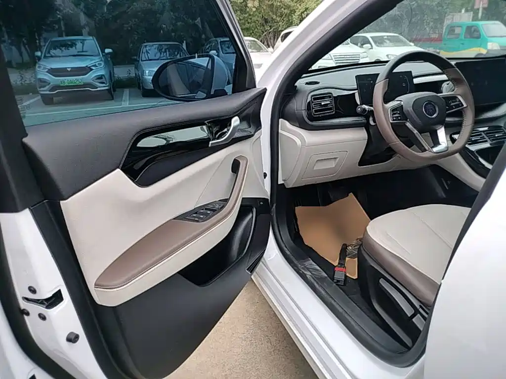 BYD Qin Plus — фотографии объявления, Фото 16