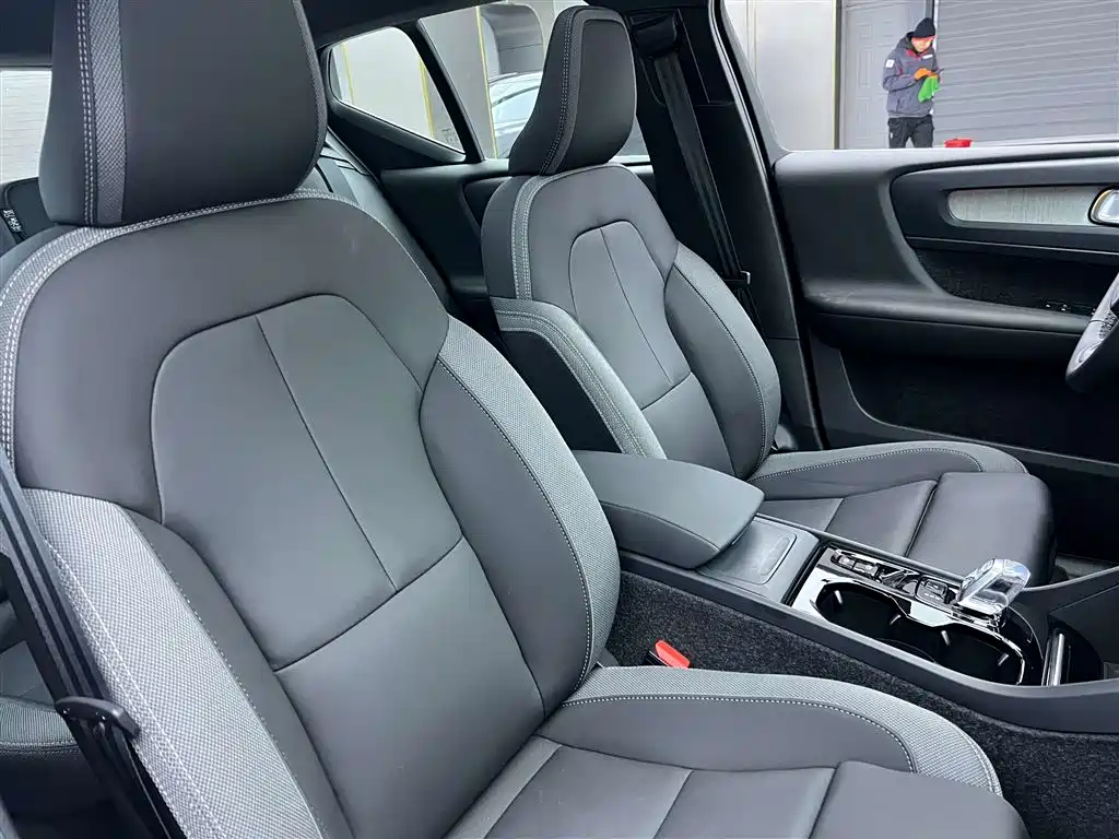 Volvo XC40 — фотографии объявления, Фото 26
