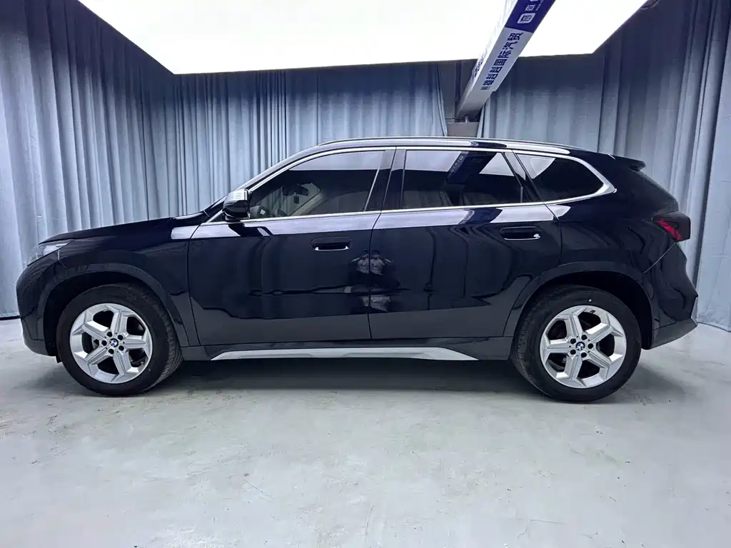 BMW X1 2023 sDrive20Li X