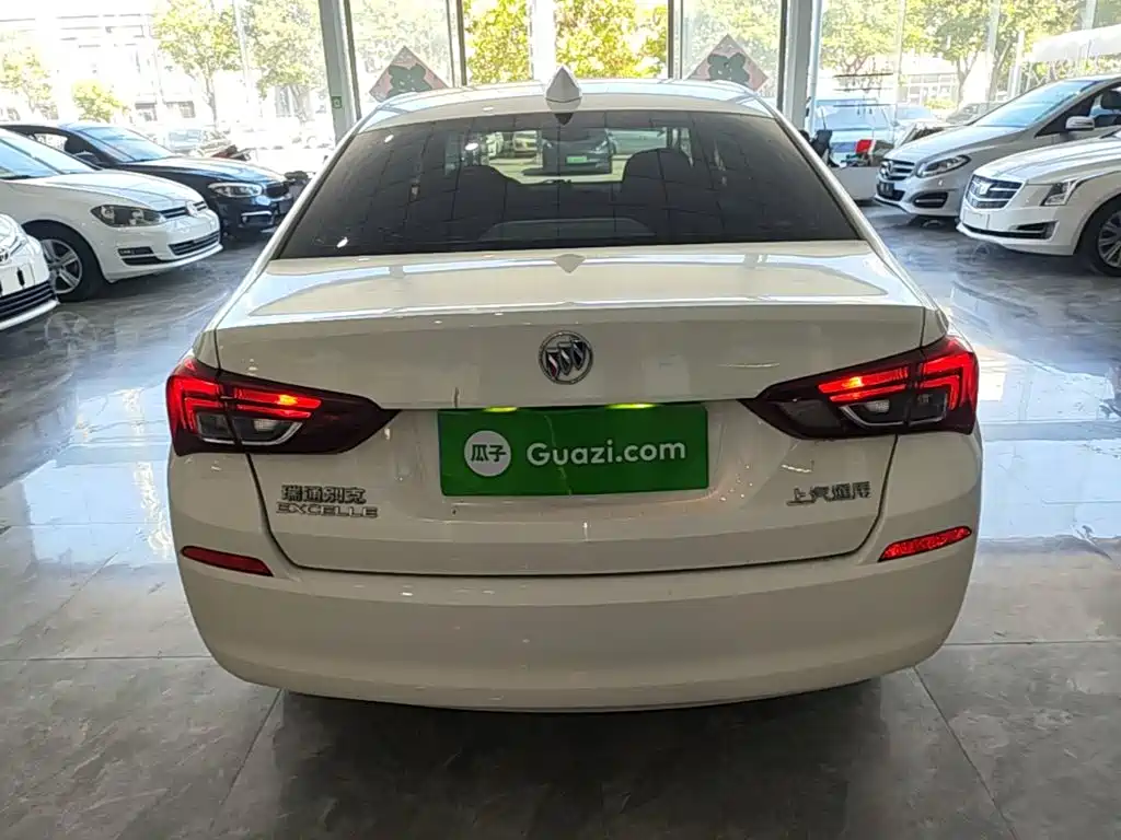 Buick Excelle — миниатюра 6