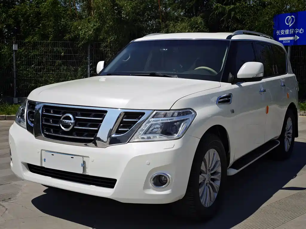 Nissan Patrol 2017 5.6L