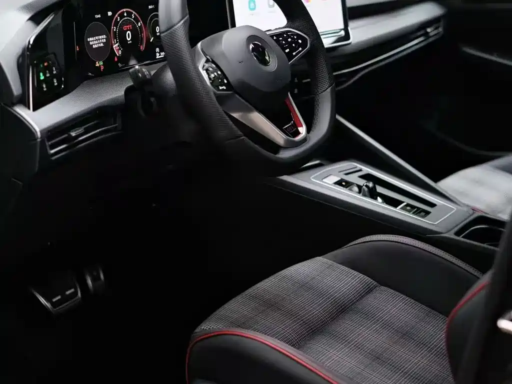 Volkswagen Golf GTI GTI 2025 380TSI DSG GTI