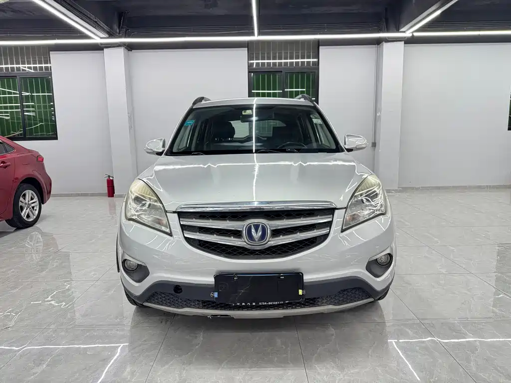 Changan CS35 2014 1.6L MT Luxury IV