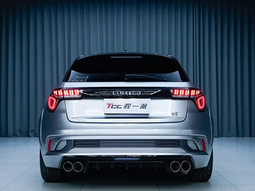 LYNK & CO. 02 HATCHBACK