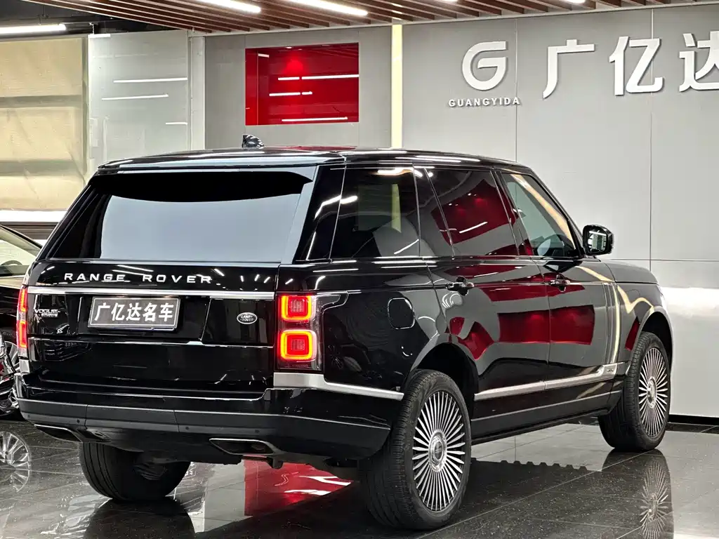 Land Rover Range Rover — миниатюра 27