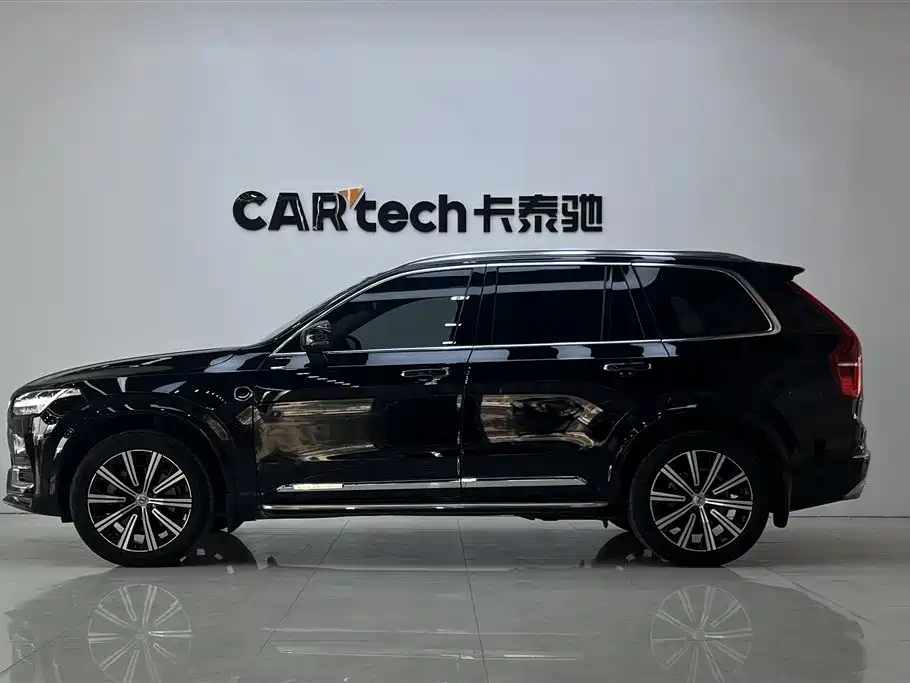 Volvo XC90 2020 T6 Luxury 7 мест