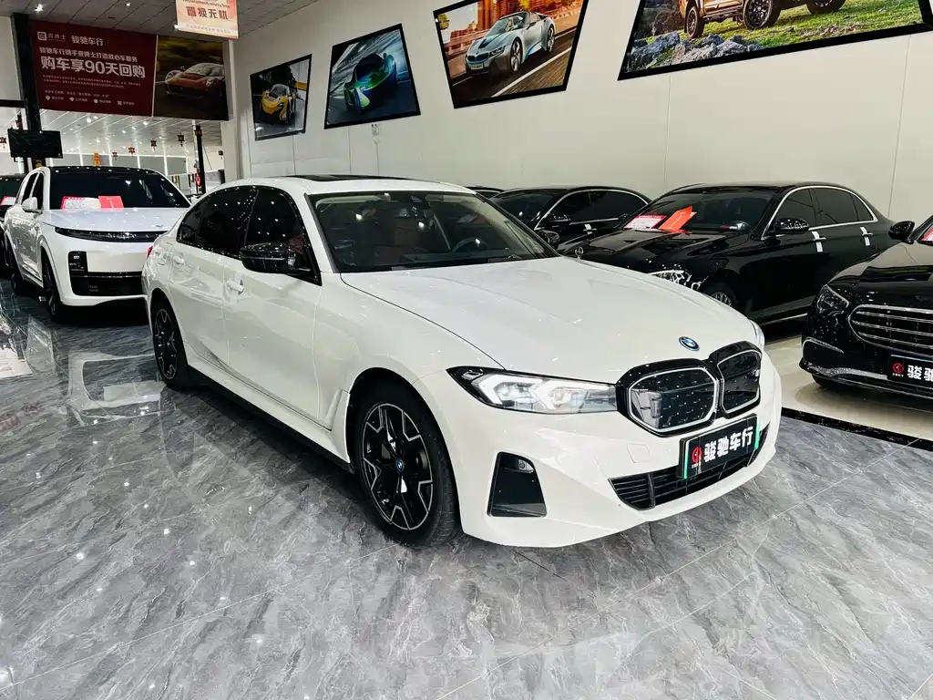 BMW i3 2024 eDrive 40 L