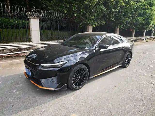 Changan UNI-V