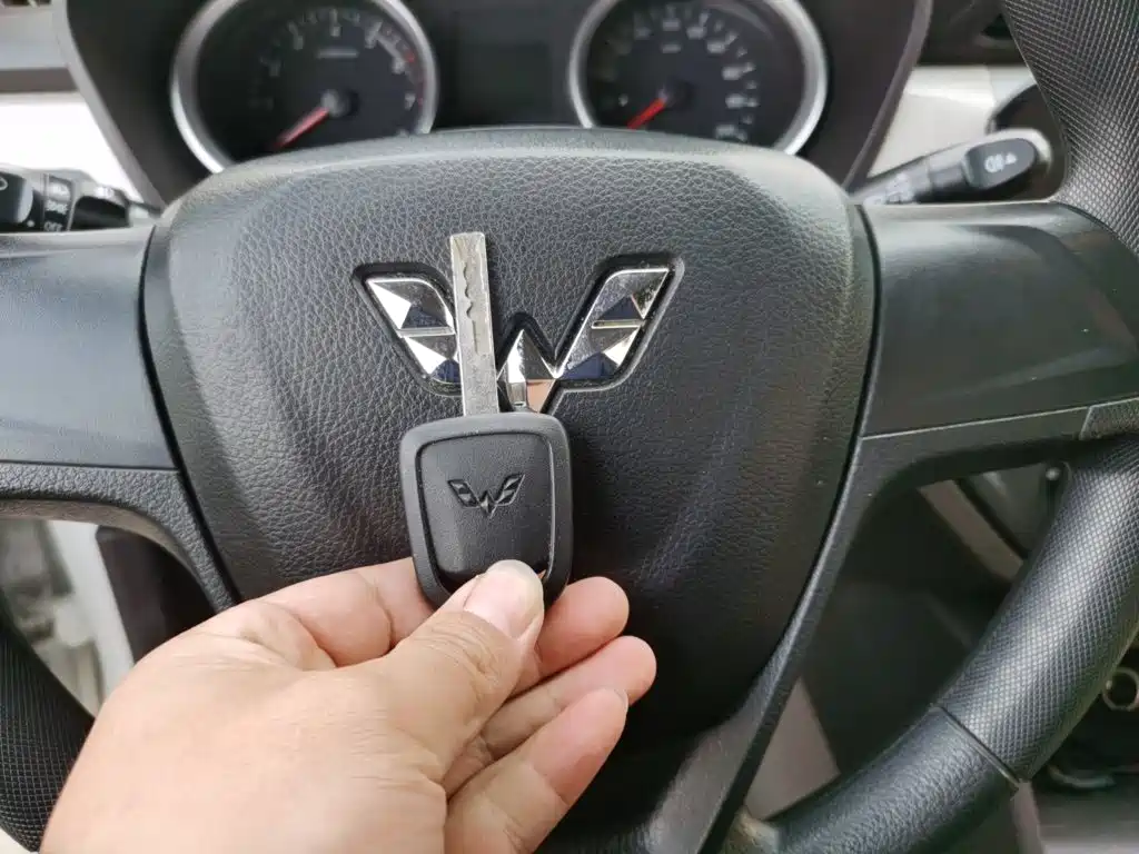 Wuling Hongguang — миниатюра 12