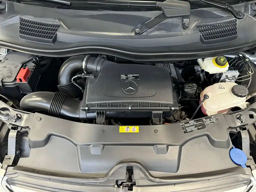 Mercedes-Benz V-Class V 2018 V 260 L Luxury Long Wheelbase V