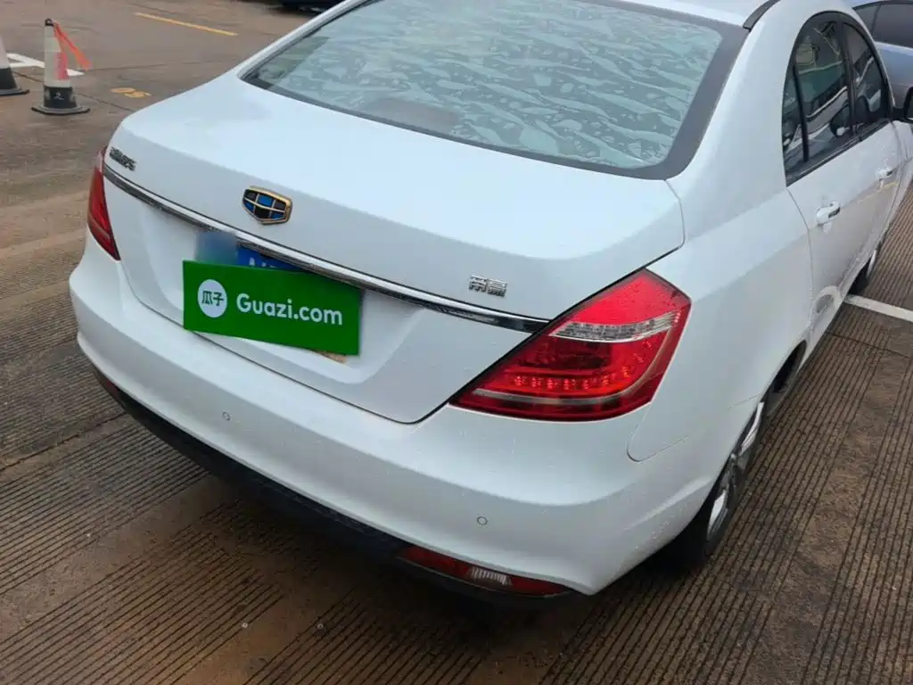Geely Emgrand 2016 1.5L MT