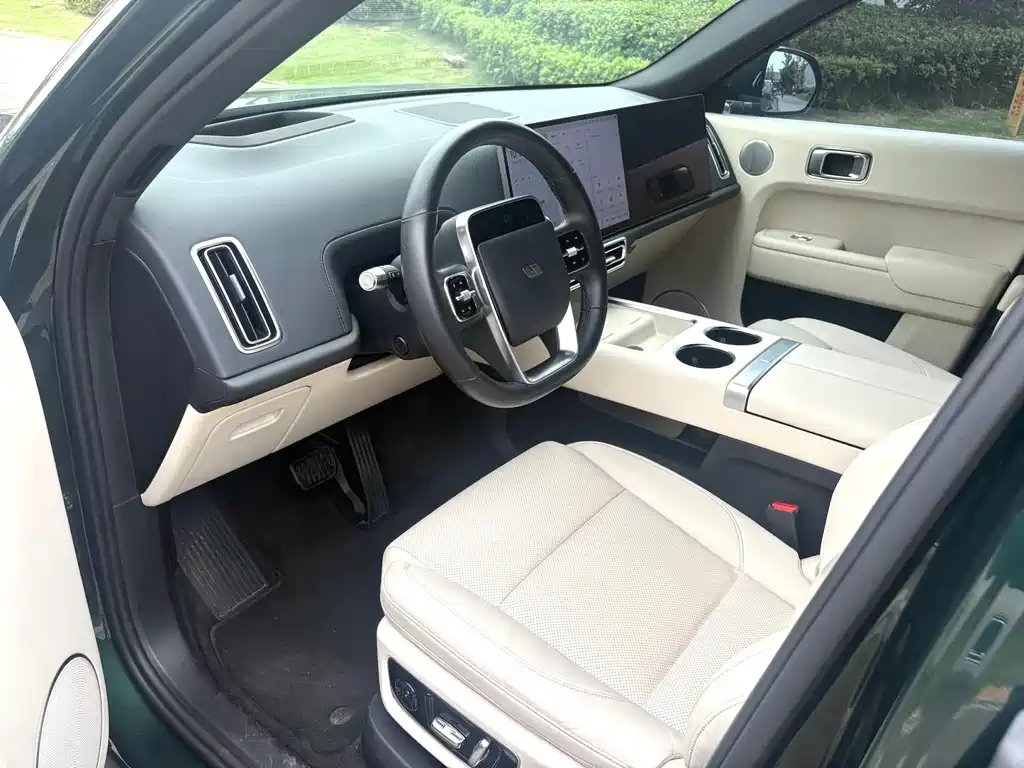 Li Auto Li L8 — миниатюра 4