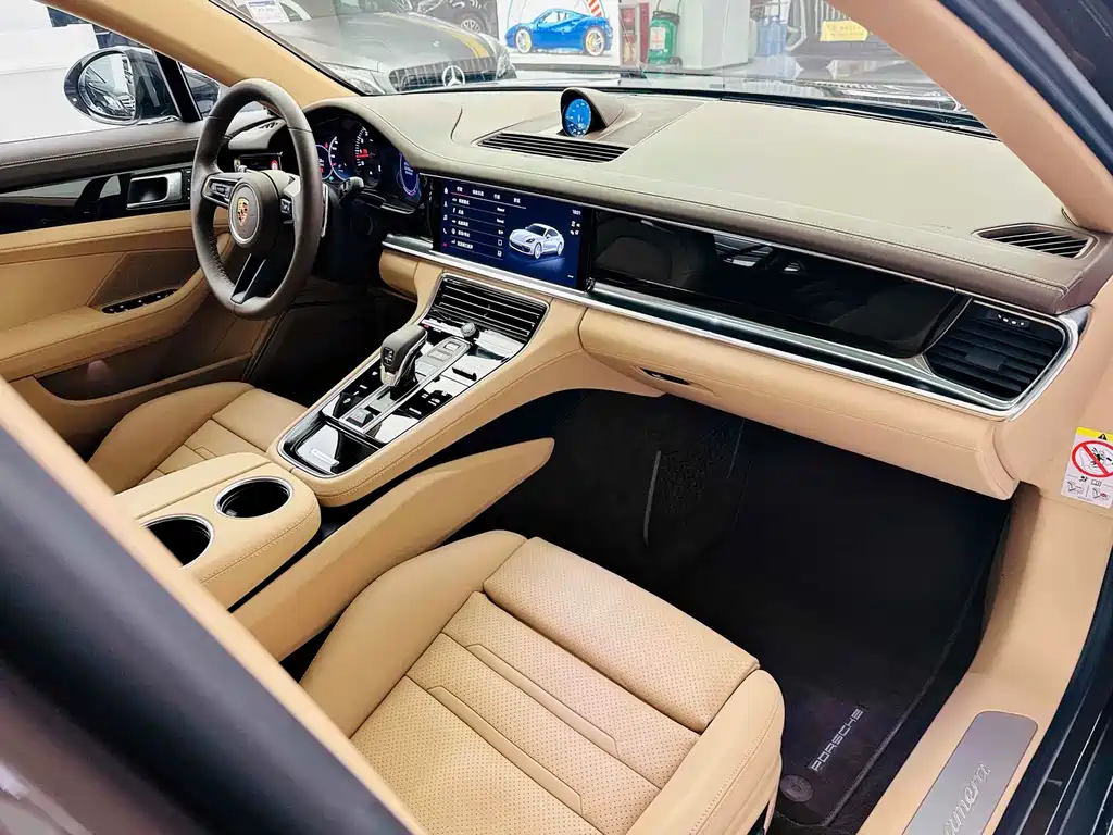 Porsche Panamera — миниатюра 17