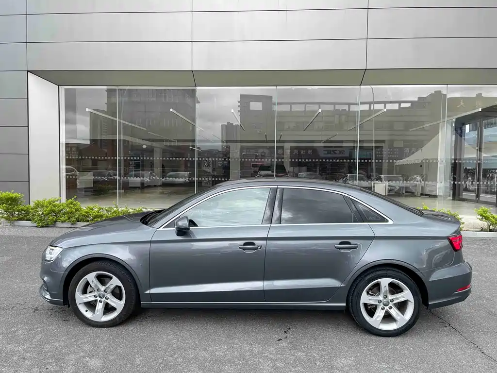 Audi A3 — миниатюра 7