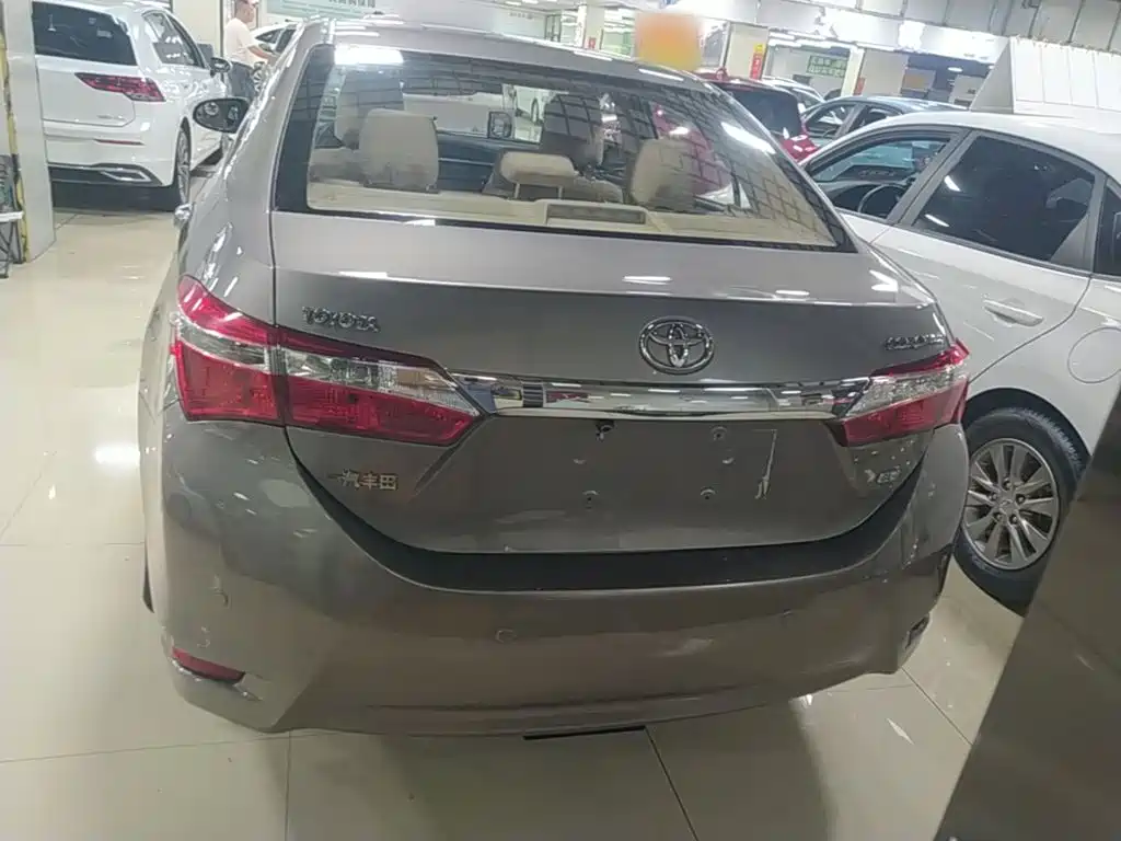 Toyota Corolla — миниатюра 6