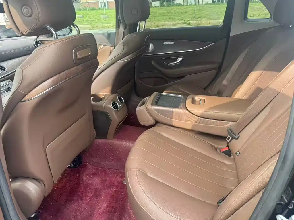 Mercedes-Benz E-Class E 2020 E 300 L Fashion