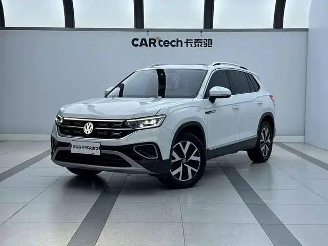 Volkswagen Tharu