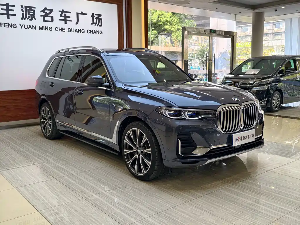BMW X7 — миниатюра 3