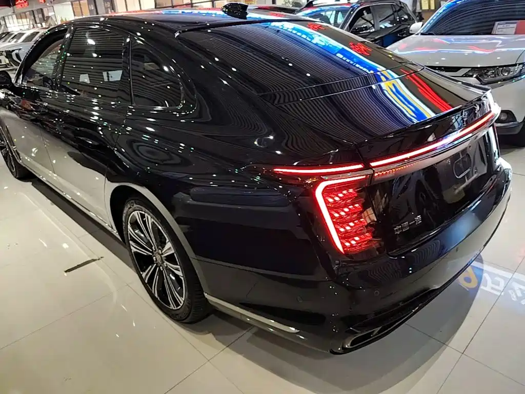 Hongqi H9 2024 2.0T