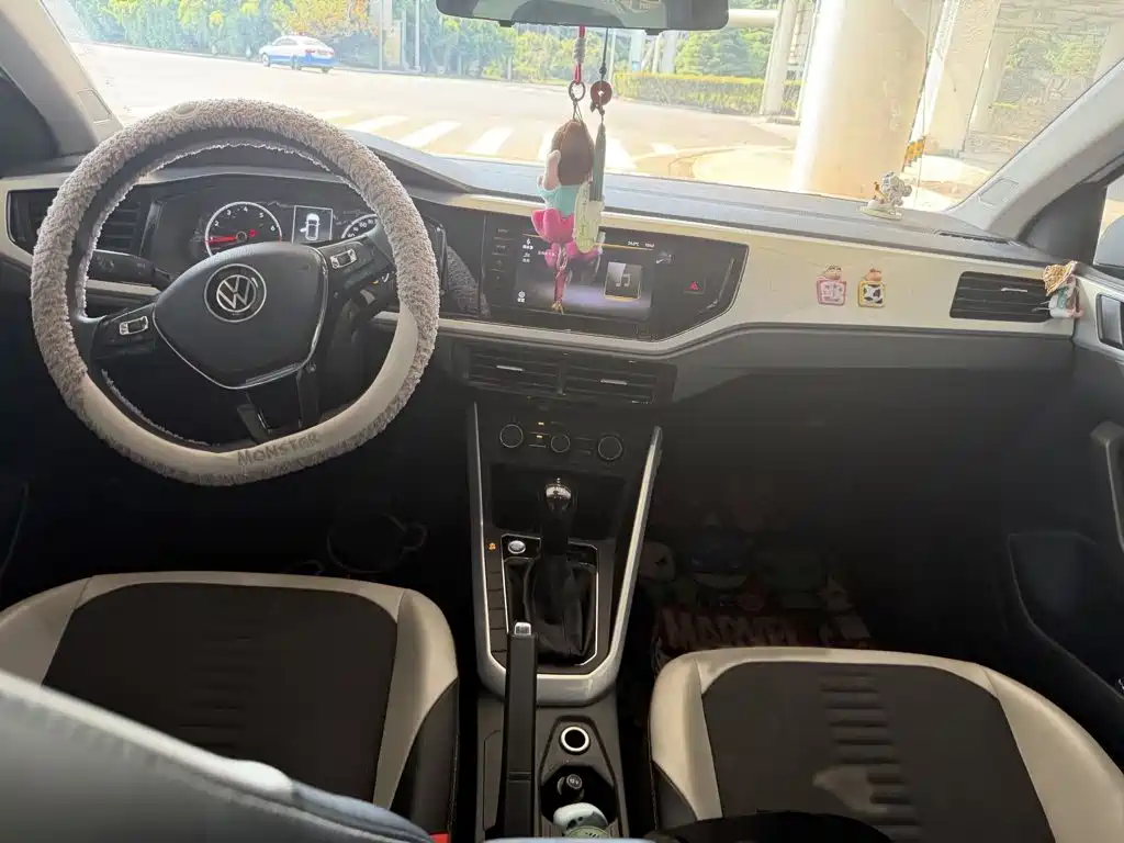 Volkswagen Polo — миниатюра 13