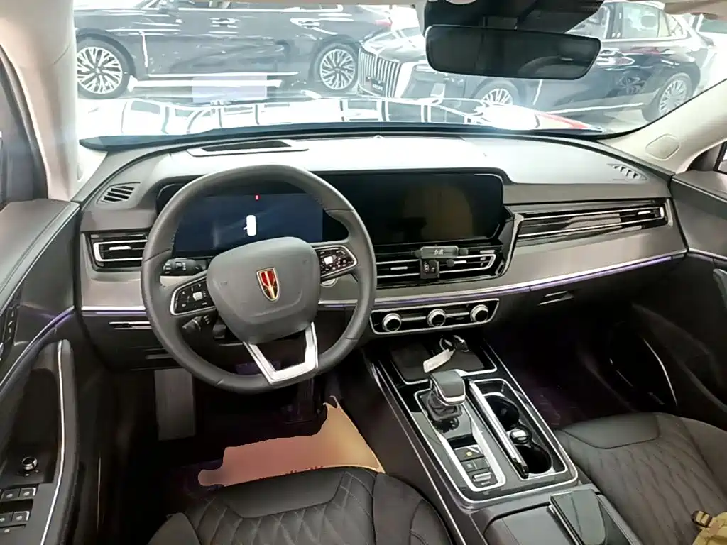 Hongqi HS5 2023 2.0T Pro