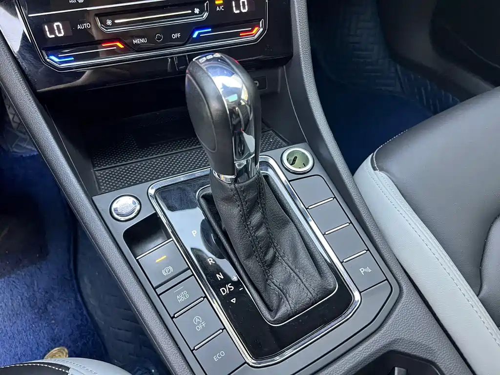 Volkswagen Bora — миниатюра 9