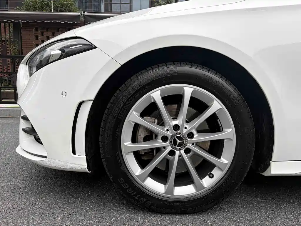 Mercedes-Benz A-Class — миниатюра 18