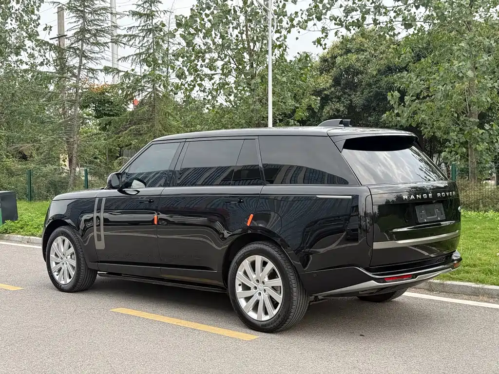 Land Rover Range Rover — миниатюра 13