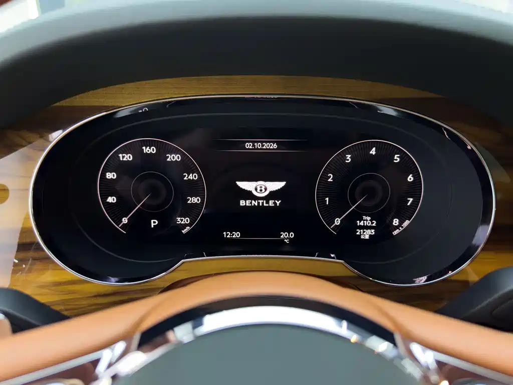 Bentley Bentayga — миниатюра 18