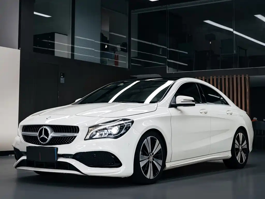 Mercedes-Benz CLA (Import)