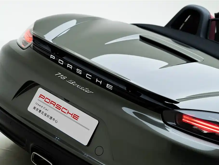 Porsche 718 2022 Boxster 2.0T
