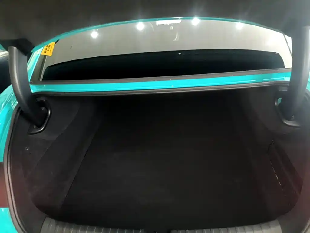 Xiaomi SU7 — миниатюра 19