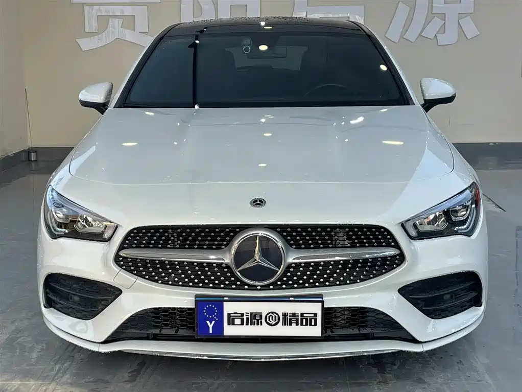 MERCEDES-BENZ CLA