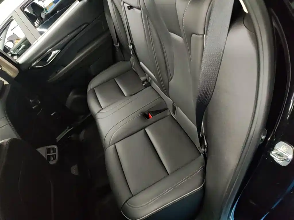 Buick Envision Plus — миниатюра 17
