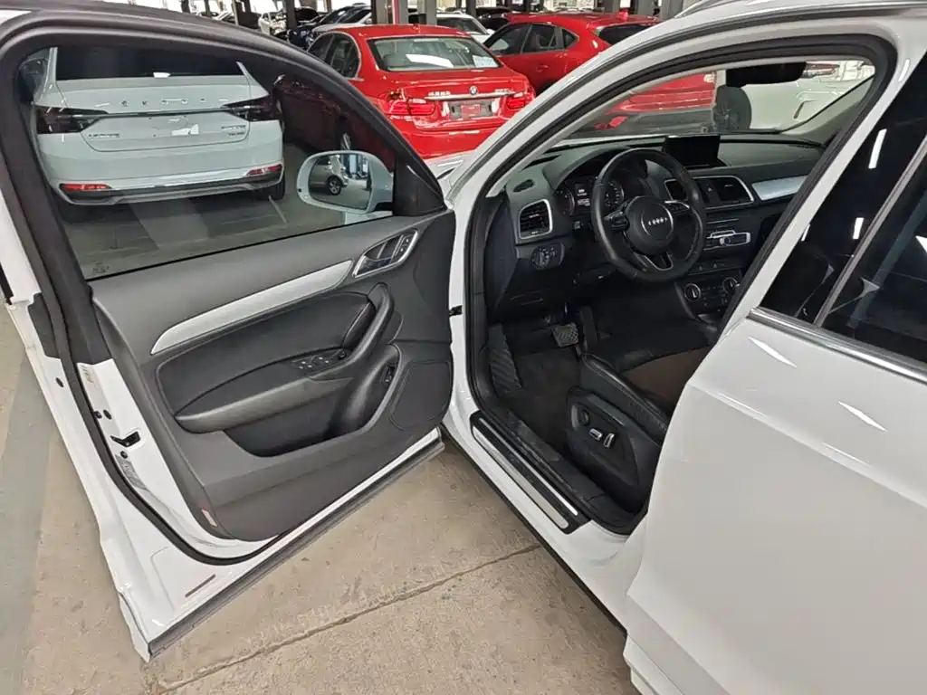Audi Q3 — миниатюра 16