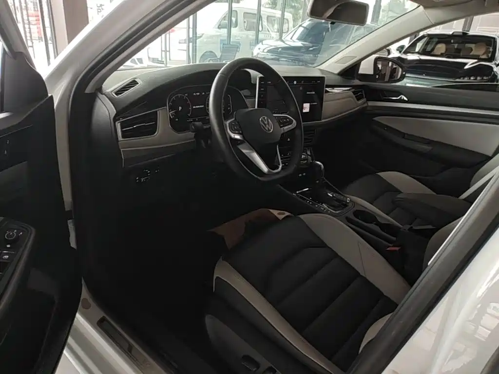 Volkswagen Bora — миниатюра 15