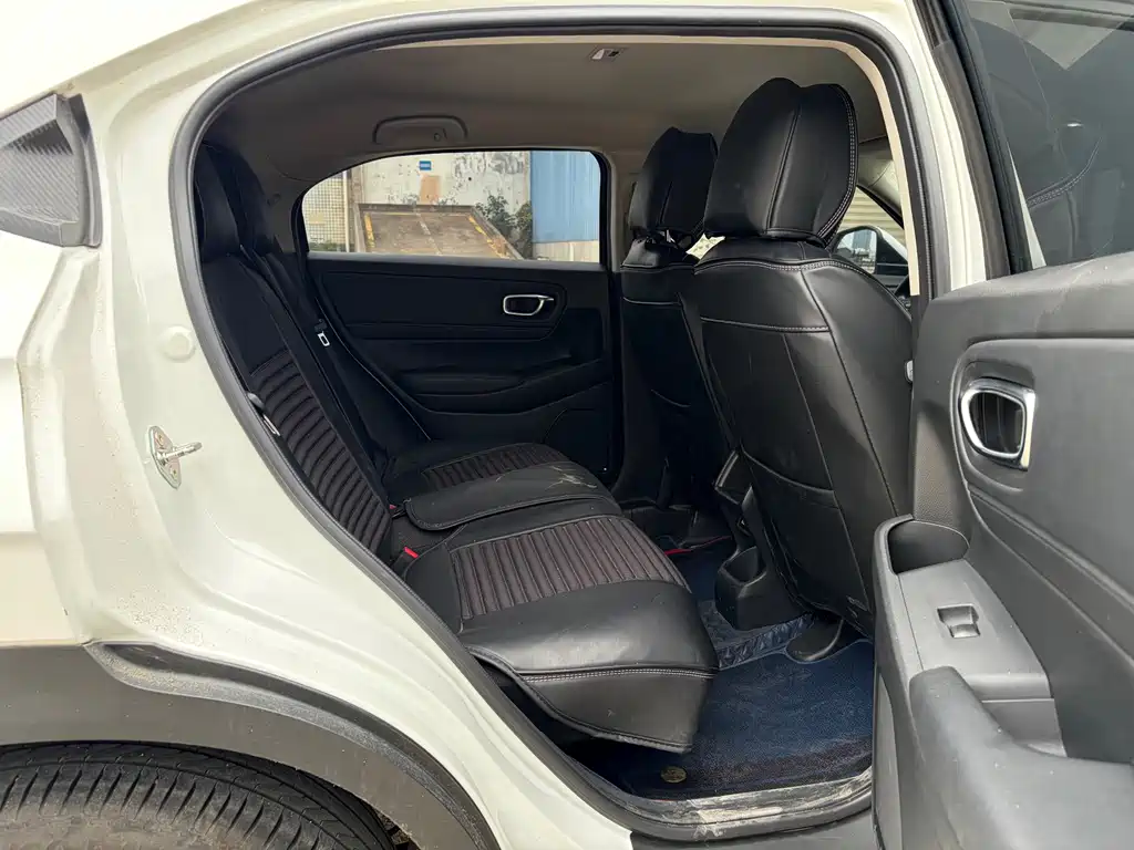 Honda Vezel — миниатюра 10