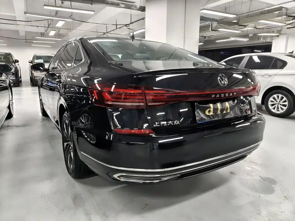 Volkswagen Passat 2022 330TSI Elite