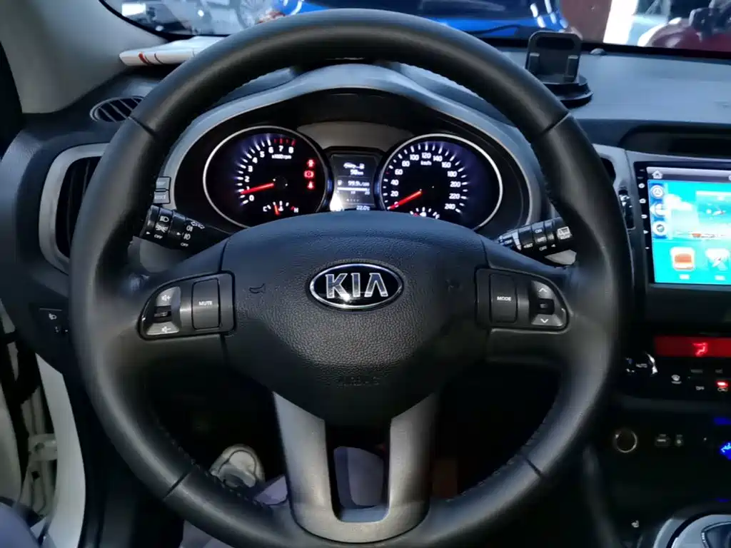 Kia Sportage — миниатюра 11